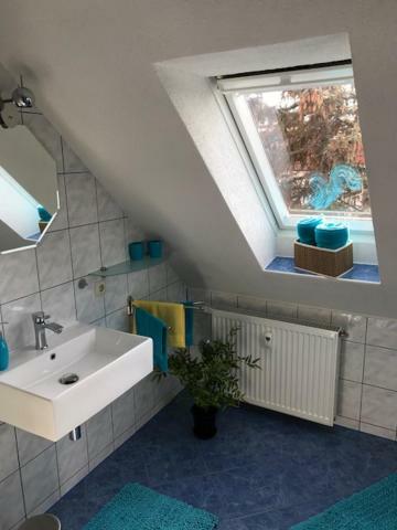 Liebevoll Eingerichtete Ferienwohnung Im Dg Zwenkau Exteriör bild